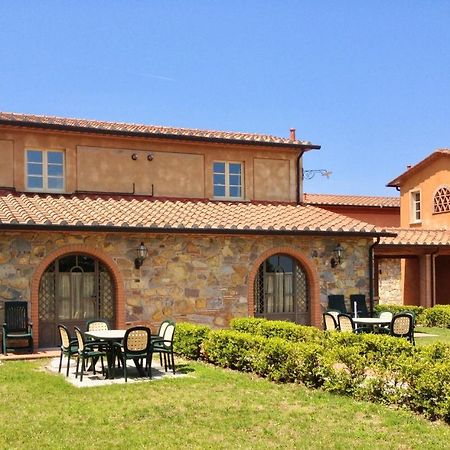 Apartments In Residence With Swimming Pool In Monteverdi Marittimo Esterno foto